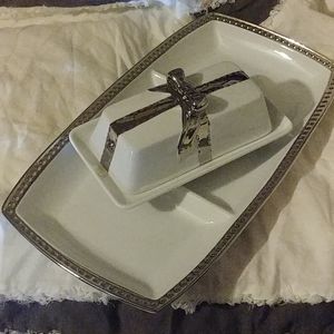 Beekman Home Butter Dish and Serving Platter